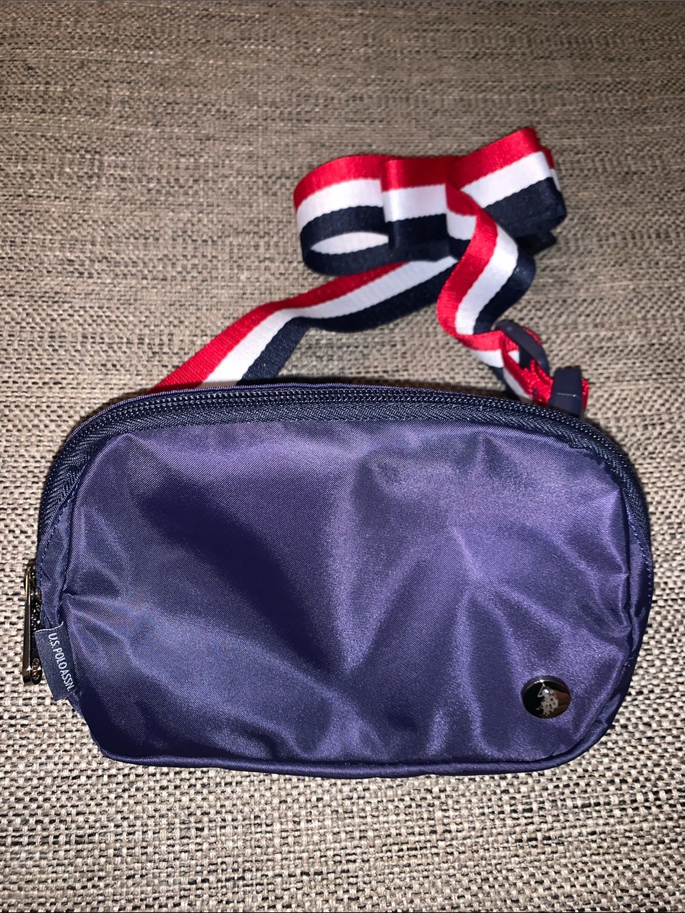 U.S. POLO ASSN. Belt bag for men or women adjustable strap.NEW